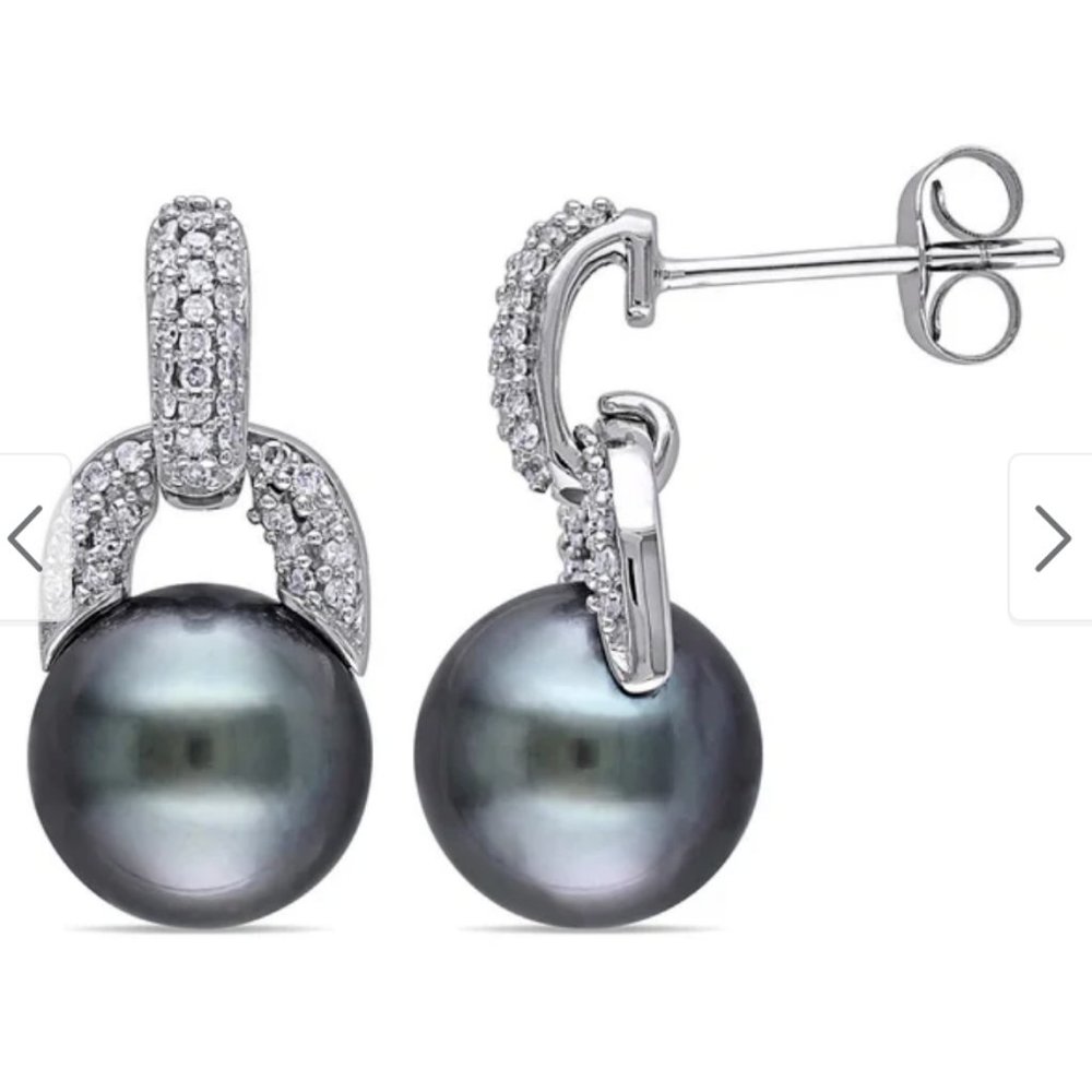 White Gold, Tahitian Pearl & Diamond Earri…